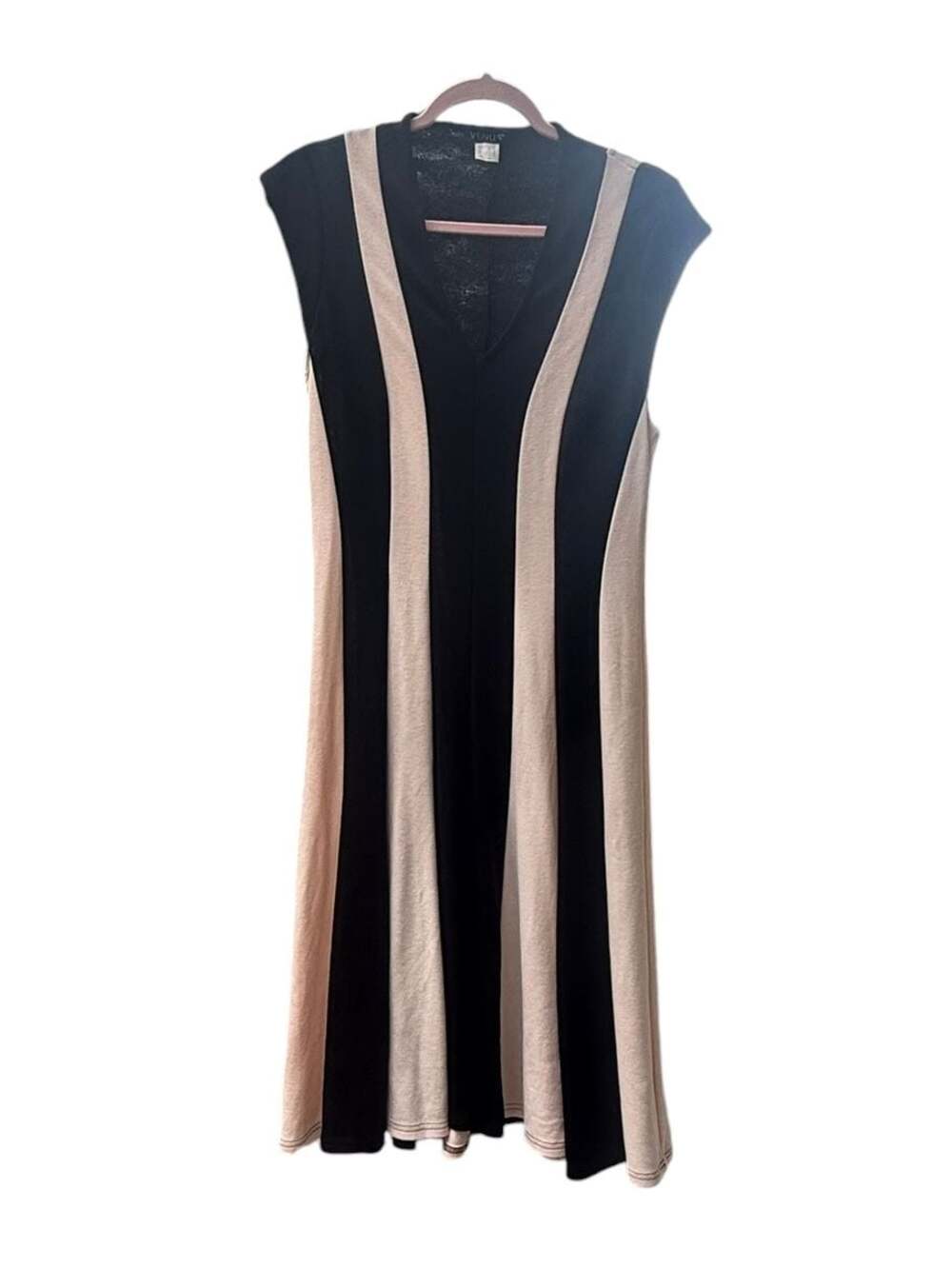 Venus Pale Pink & Black Color Block Dress Sz 10 Figure Flattering New
